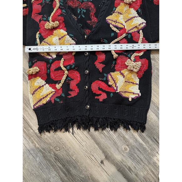 Vtg Traditional Trading Co Hand Knitted Sweater Bells Bows Size Medium Christmas - Picture 4 of 6